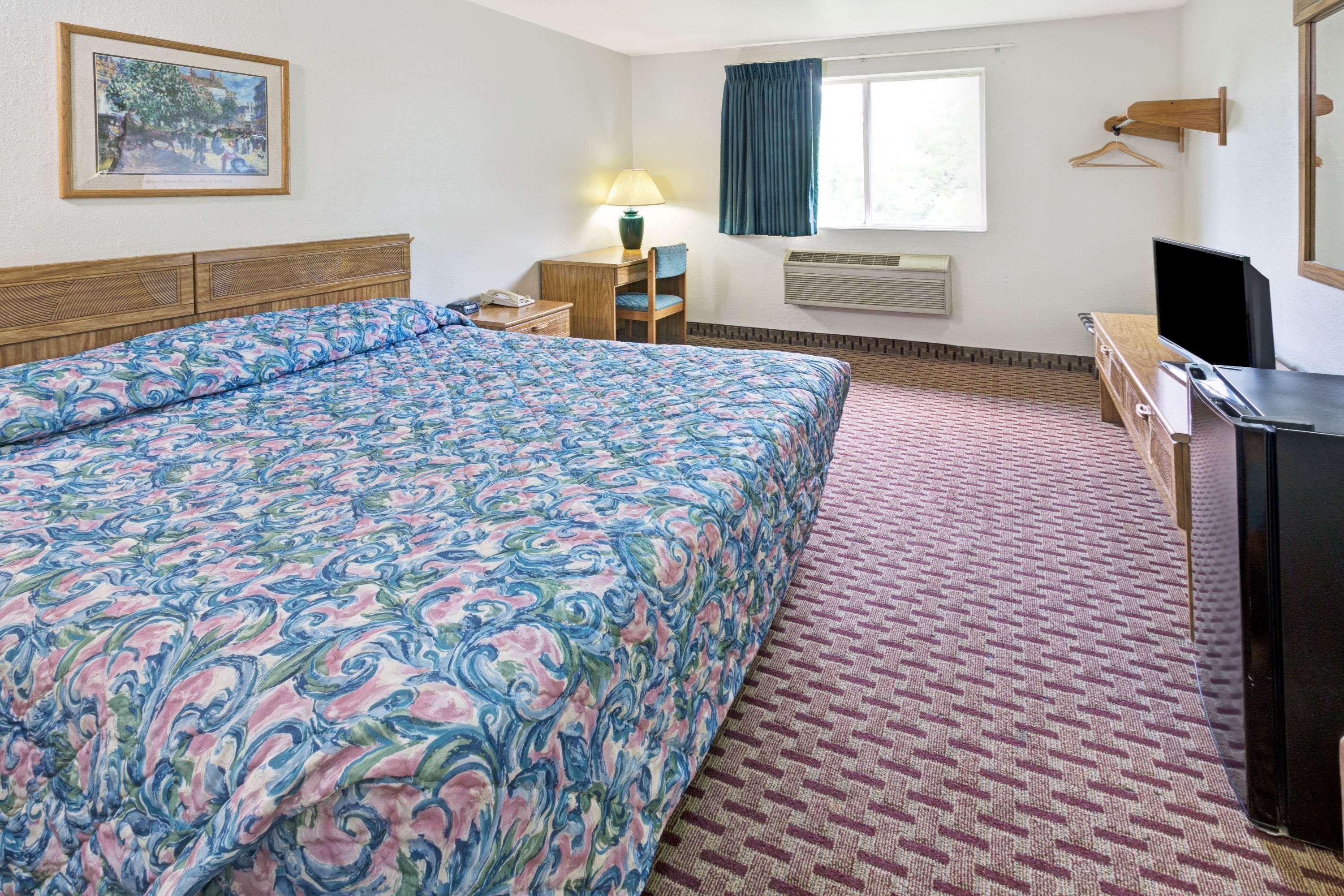 Super 8 By Wyndham Canonsburg/Pittsburgh Area Bagian luar foto