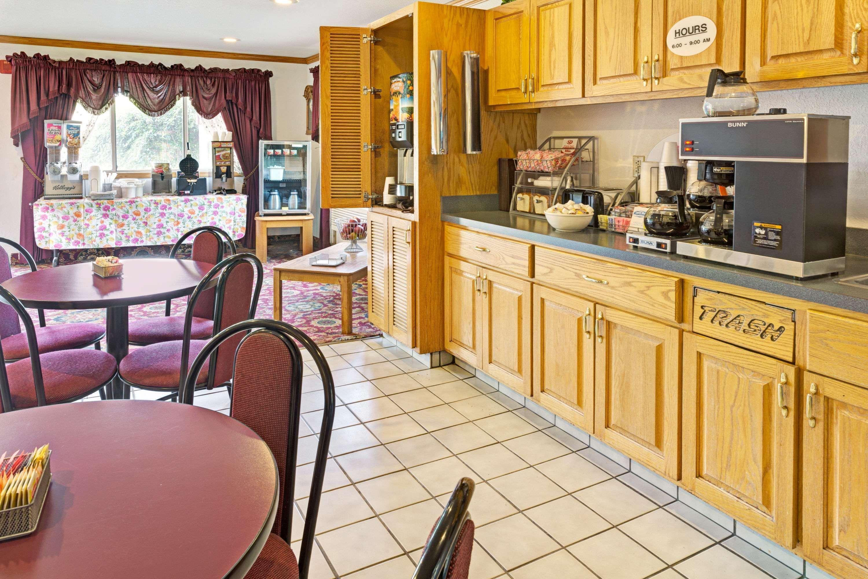 Super 8 By Wyndham Canonsburg/Pittsburgh Area Bagian luar foto